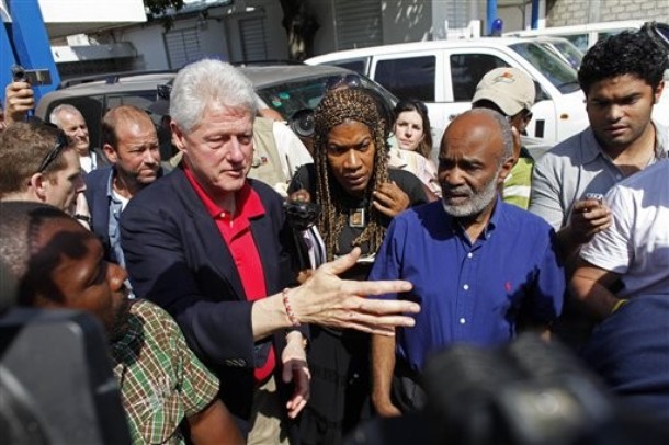 clintonhaiti.jpg